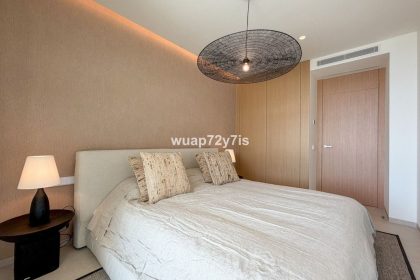 7e149b10bbf1fbd921d304340aad8fce - 27
