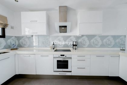 8e3bc2ff35073dab45f15eb605ad7ffb - 11
