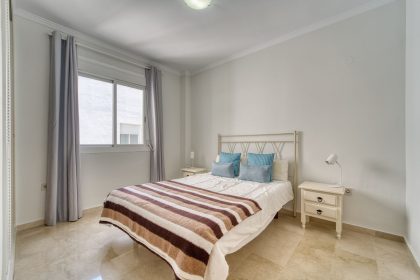 92f7c4c00bcb0b1d34d9babf1c4ceb23 - 3