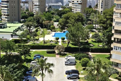 966d494696ef1f91a37d7928b3056c50 - 22