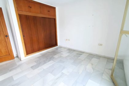 a1586d3ebfea07c810140010532808cc - 14