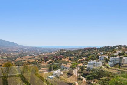 bc432bb44c0a0233085bf86d8f501b77 - 66