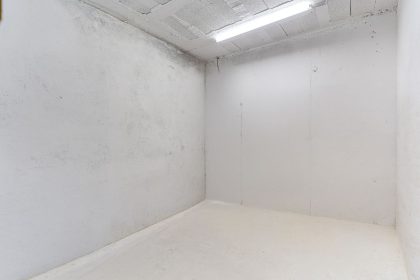 ca3985172e9d347b6b92ebae7135ba08 - 31