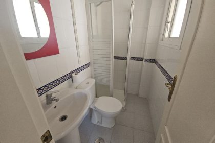 cf3265afd765138141d8d1f46c107d76 - 13