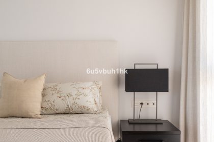 09cdb179fec54fa04d3bf5e8334671be - 16