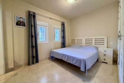 38cfdbe11ea1d7bd0580458402ccb943 - 13