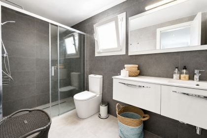 38da5679a67b2232c2c13b0c48c9ee82 - 24