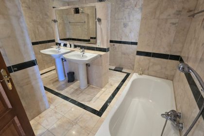 3c6ebd72200d7bd6560726246708ea88 - 53
