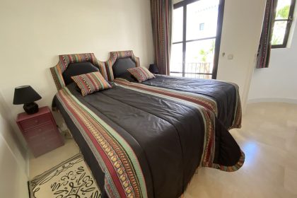 4ae7b8a1fe73d8512136aaebcaec9ddd - 19