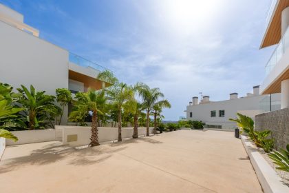 6f3109f839bd52fa41be39af24bcd46c - 41