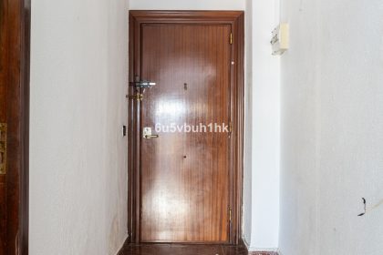 6f68739bbe33835fbab895a191ae4aba - 18