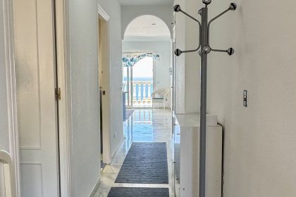753a71c2f4558b5e8ecbdfa2da086639 - 36