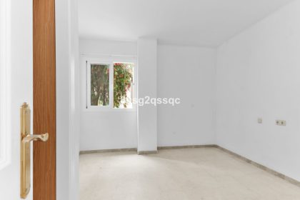 7e42876560da190192f4fb05408d2903 - 15