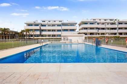 929d51a9066b5b64ec17c7c6028a6c68 - 40