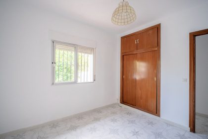 aaebabca11b540f21e1142abf34ddb7a - 12