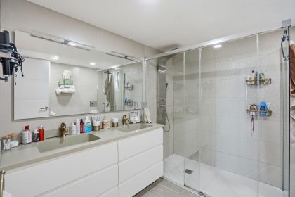 ad3555cbfa1a951ba571fc5ef6cf9a28 - 29