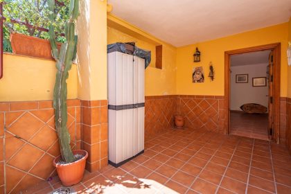 bc2377820ab4c6bd65d069b0f1113110 - 2