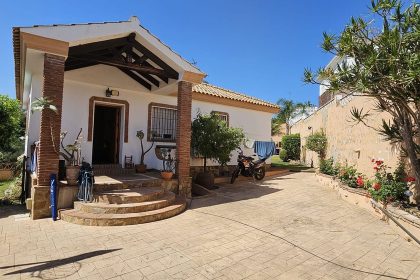 caa550058663413205df9f2a33090572 - 1