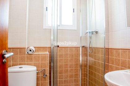 d26b3b964a9d2f6fcb19f821154e63b6 - 15