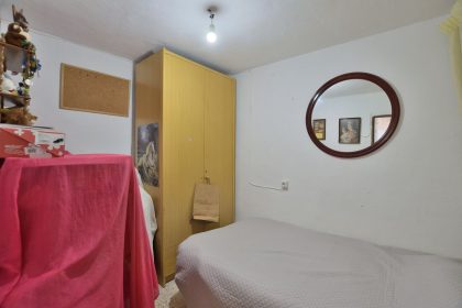 ec461bba37826631e9568de1a19da5da - 20