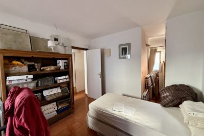 02820e9511d9e2aab257664e289cf741 - 12
