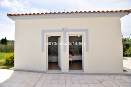 35561787880cbbb71aa70b6cdf484209 - 19