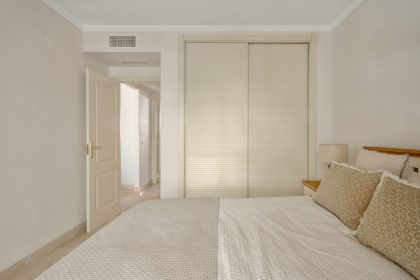 4403d8a2ac5dacbbbeda8c0ede725349 - 22
