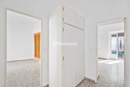 c432cb6ccf7d4bec0b4fe372e35e8364 - 17