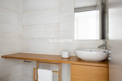 c465b3224eb6916142ab99492af0826e - 32