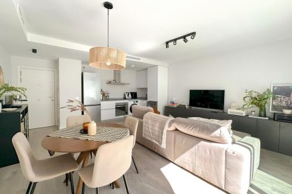 d9a83fe09cd3d85cb394c94ab3095930 - 8