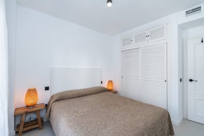 dc5ae19060d1a0aecb1e10f836852327 - 10
