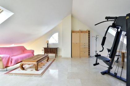 ddc76c7681198566fe40a3e16cd1820a - 17