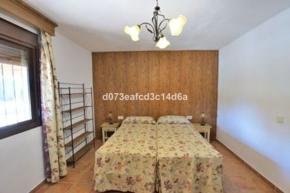 fe863f2063b63f8fb0ff00106a924067 - 29