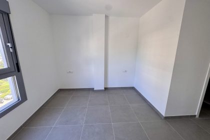 075684c2e39417460ba8850ff97bca84 - 25