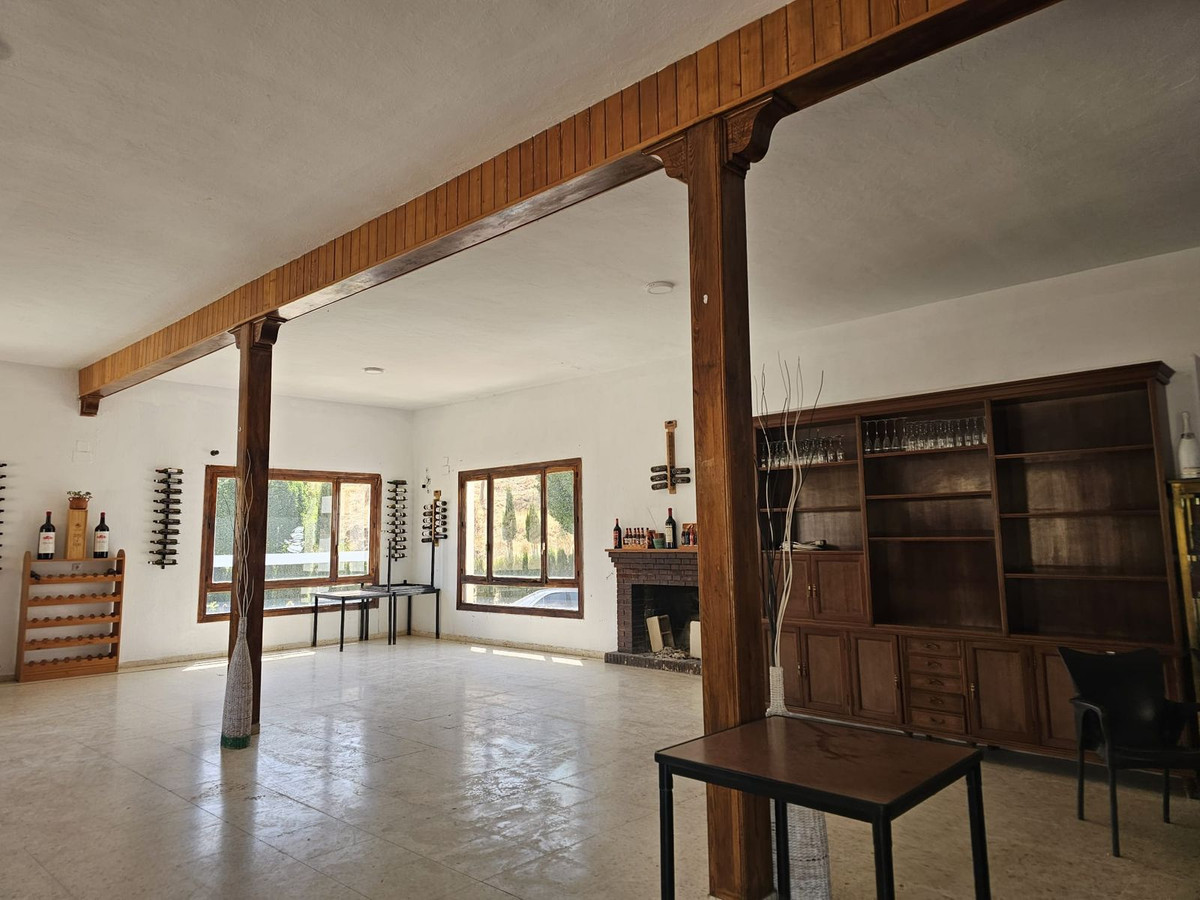 43226d9cd1f57dd99a069aebb5549118 - 2