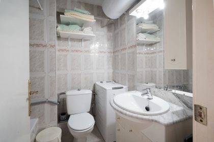 548ad1c5da0381ab462ba3f5390ac2bc - 9