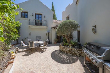6437fa3ff53cd3a49f80f69bad3347d3 - 4