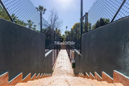 aaf80c5e106a56cb4776001cda081fa9 - 39