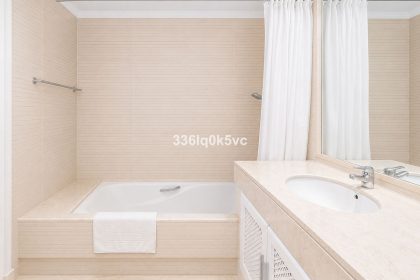 ad5c1a0bb970fefcd2567f6a2fa150eb - 23