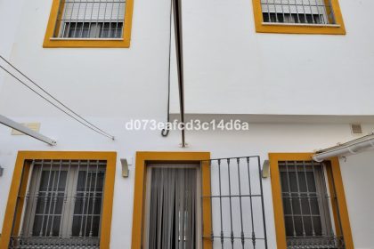 d69d0aa18a7aeeade465d849933c77a3 - 20
