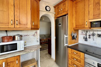 fd77d6a42e30083e77b5fb290310cb4a - 25