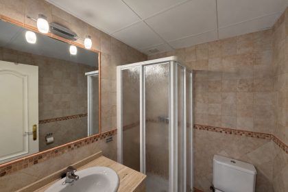 0ace9d9c80e448523abd9dfaf5dc6c3f - 15