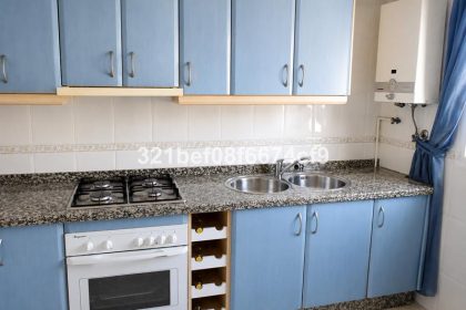 cec27e2d6c1ef3ea4d9033a473db0200 - 3