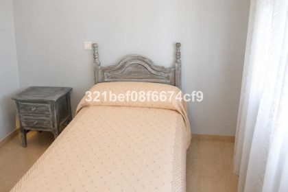 cec27e2d6c1ef3ea4d9033a473db0200 - 9