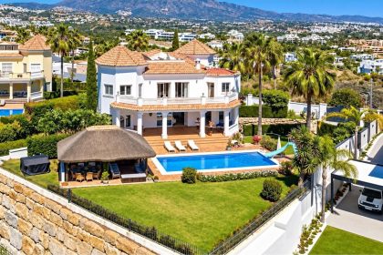 d2f6941847fd40e75afec73b043be922 - 1